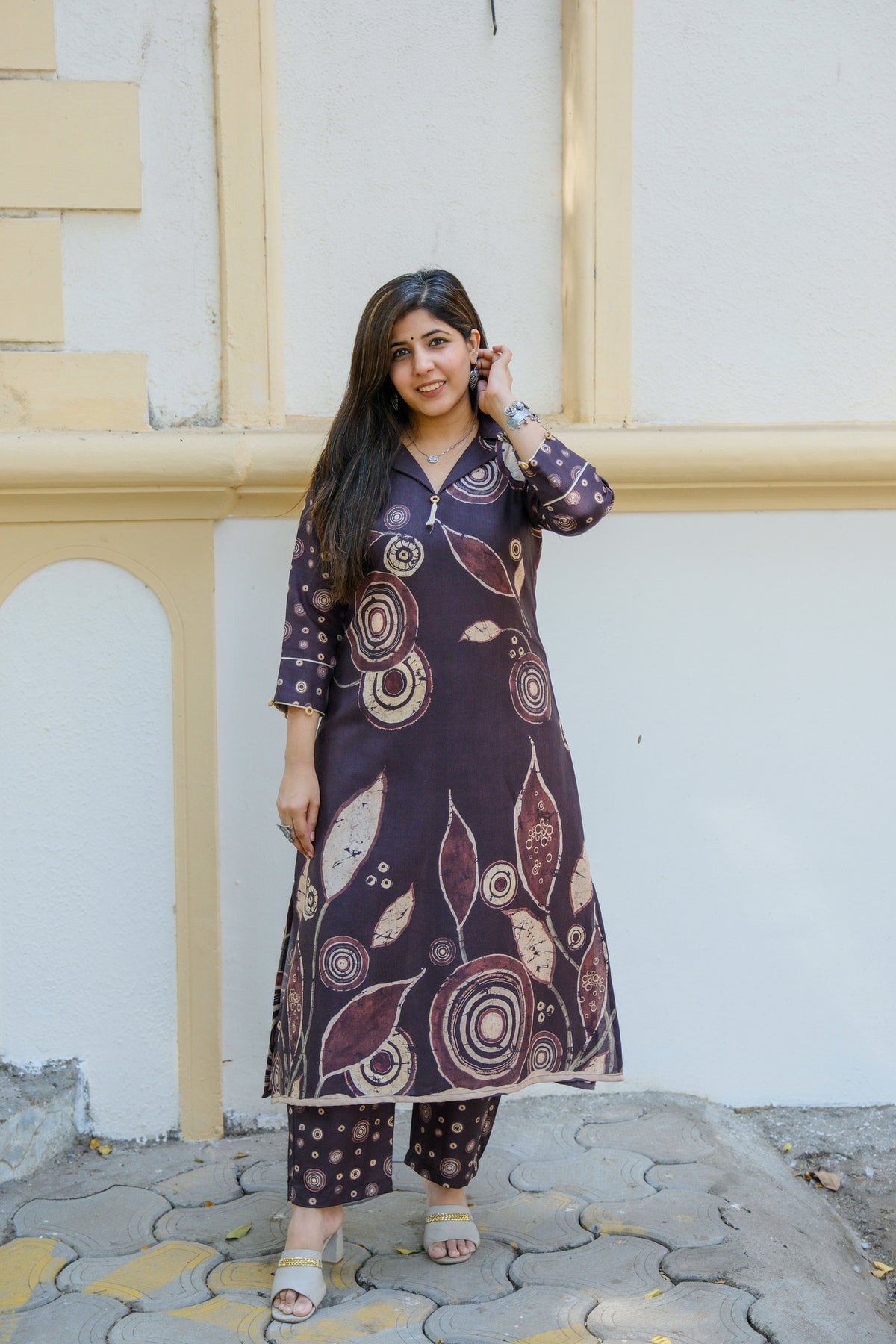 Zaira Brown Glow Kurta Set