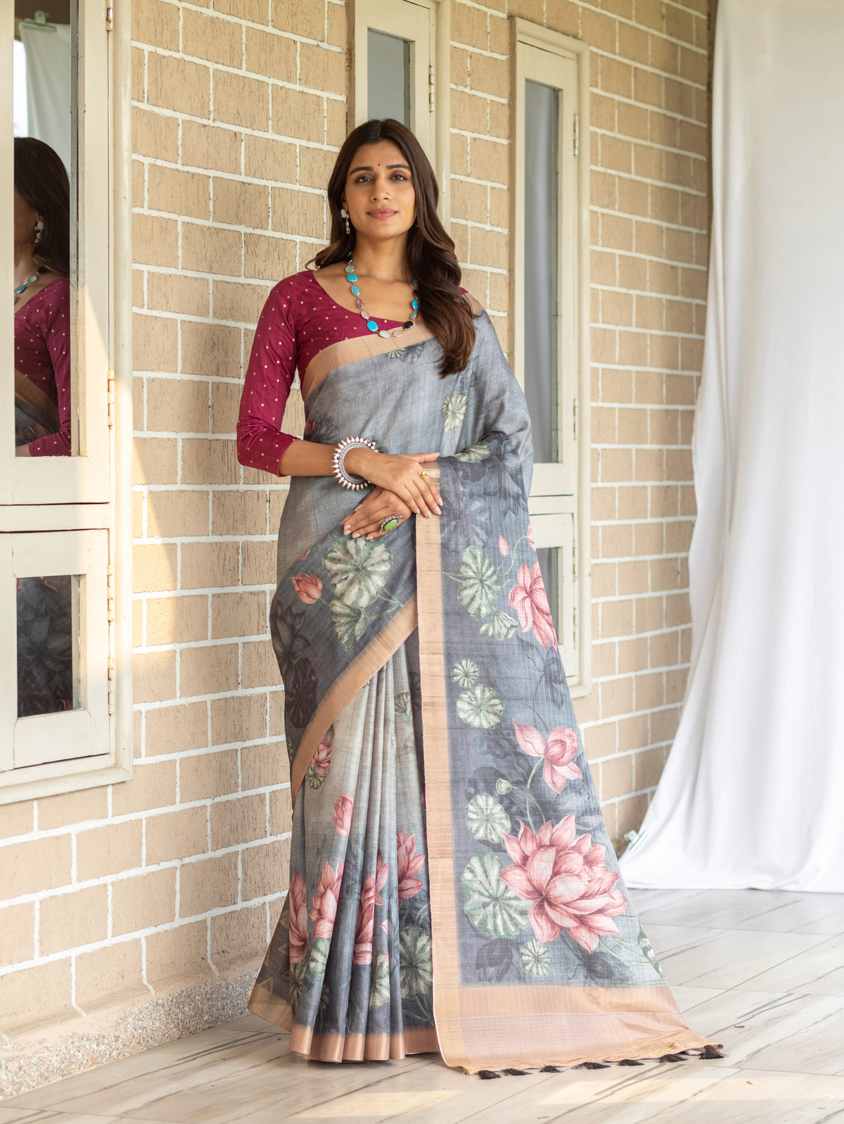 Grey Lotus Bloom Checks Saree-Saree-Ekana Label