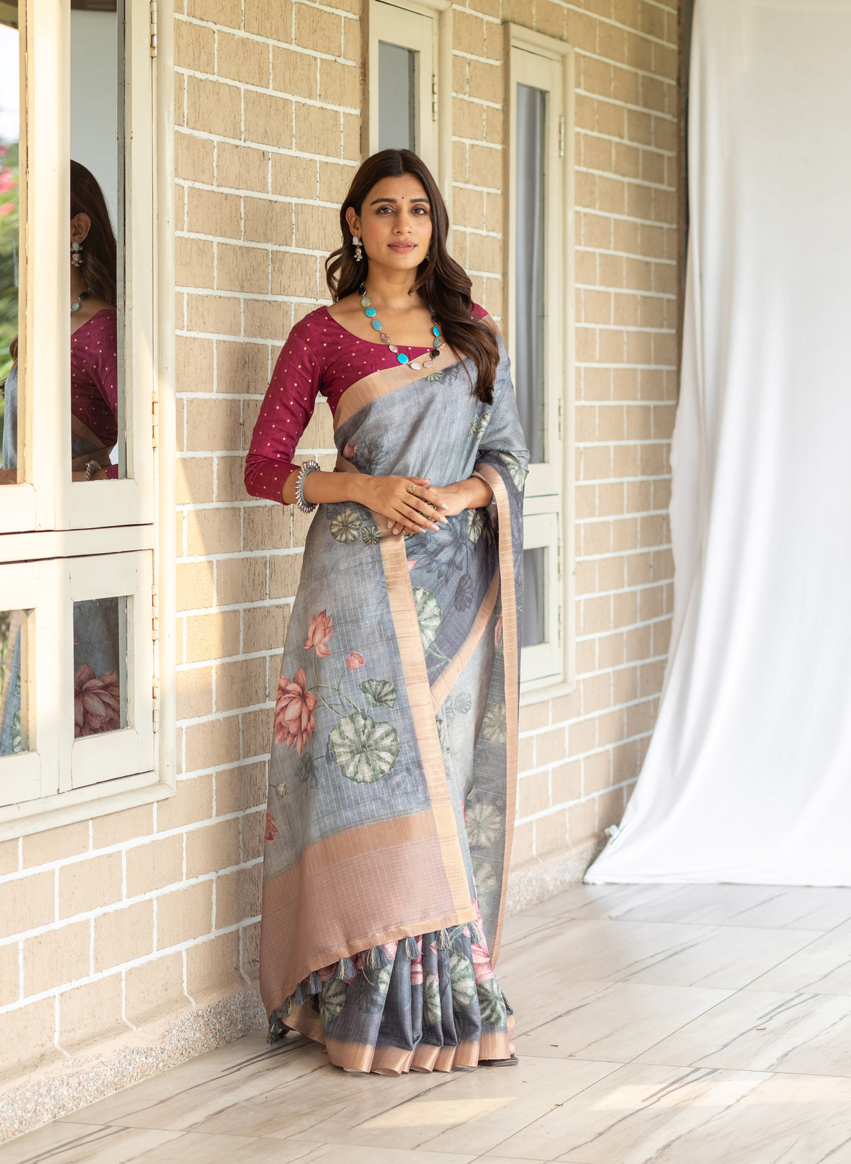 Grey Lotus Bloom Checks Saree-Saree-Ekana Label