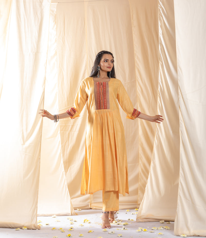 Aarna Ikkat Fusion Yellow Suit Set-Suit Set-Ekana Label