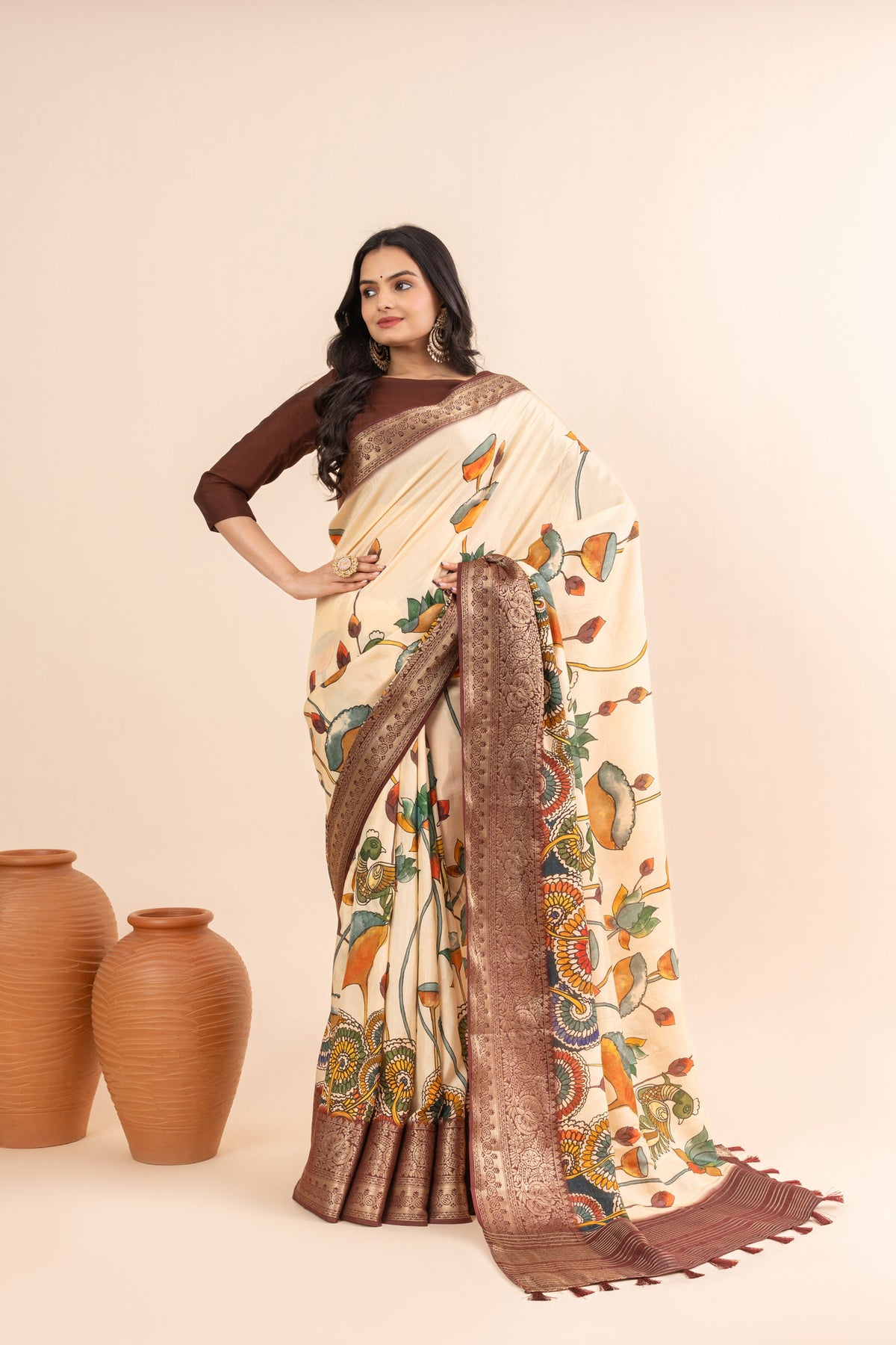 Aarohi Grace Beige Saree