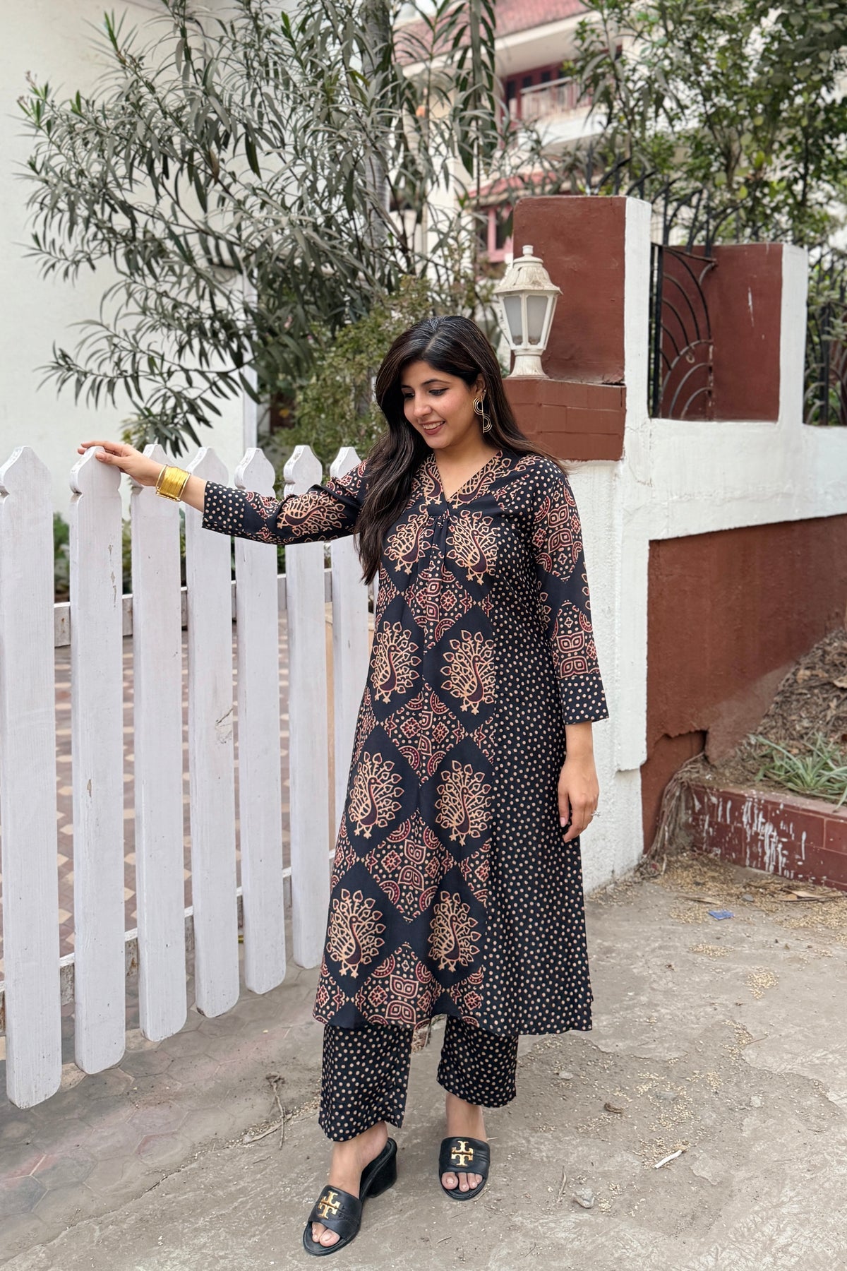 Morika Black Charm Kurta Set