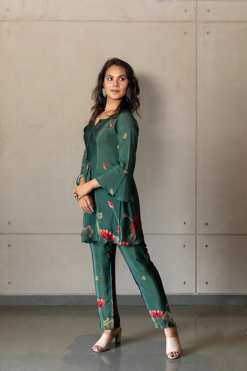 Metallic Green Pichwai Co-ord Set-Clothing-Ekana Label