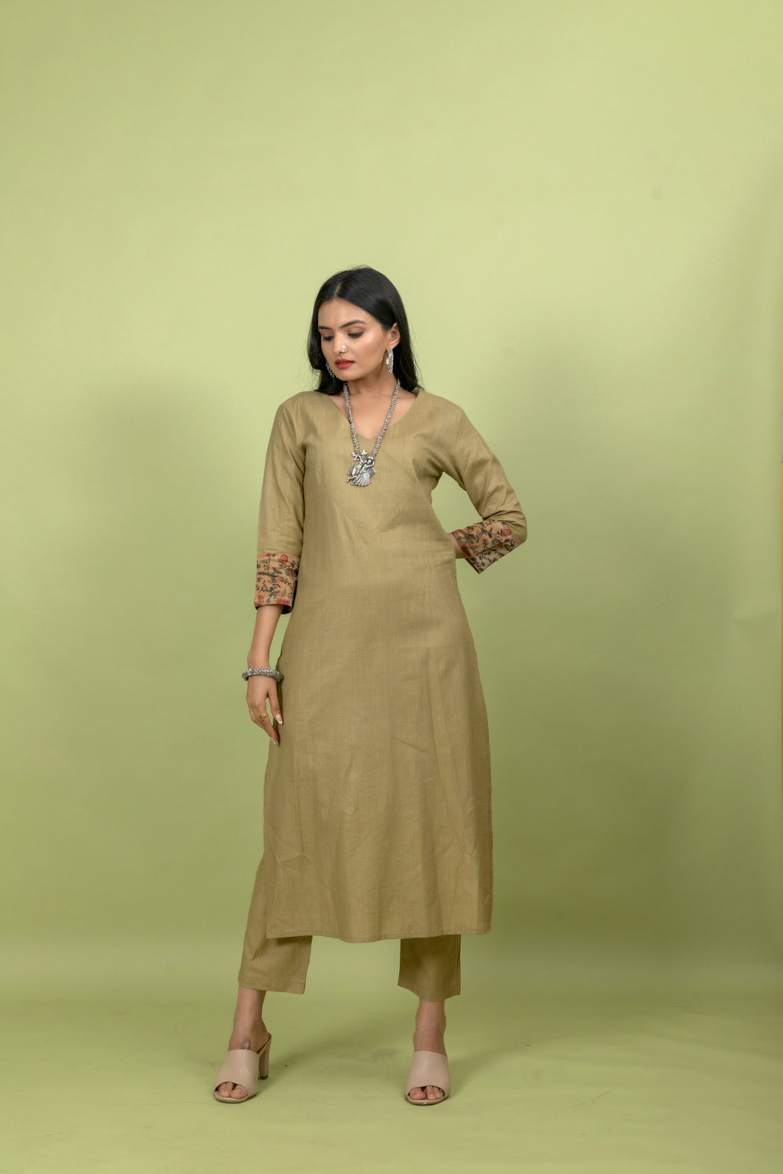 Geetika Suit Set-Suit Set-Ekana Label